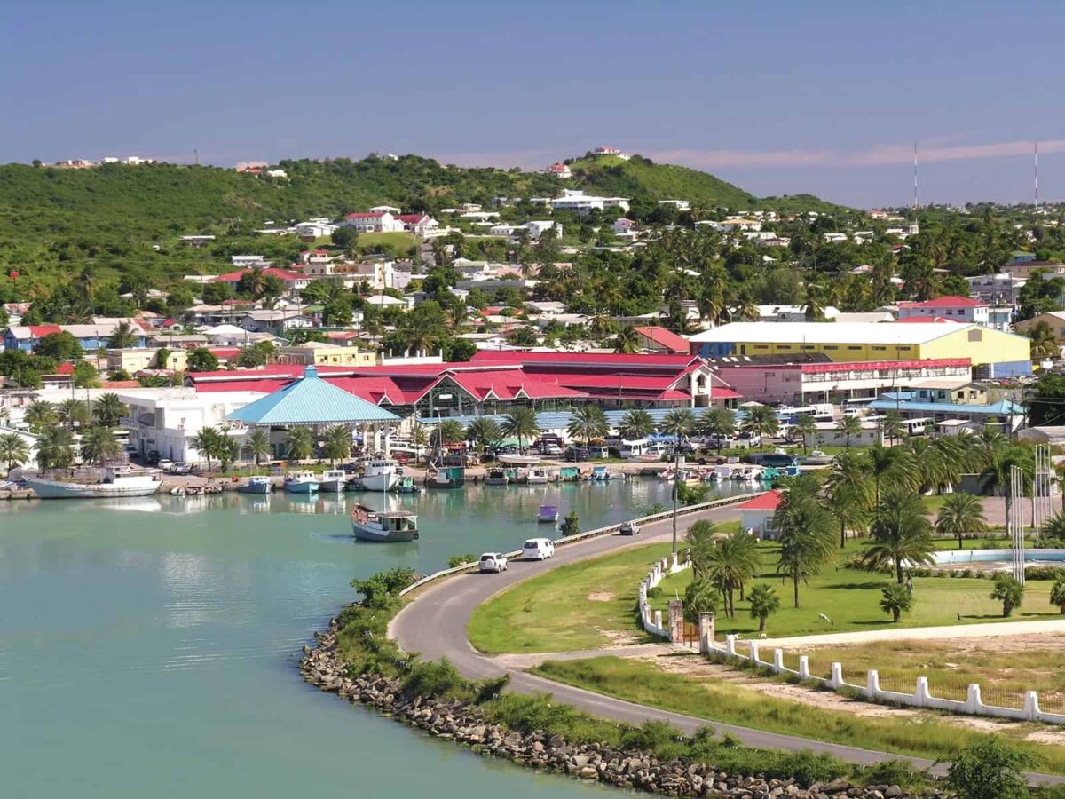 Moving to Antigua & Barbuda? 2023 Living Costs