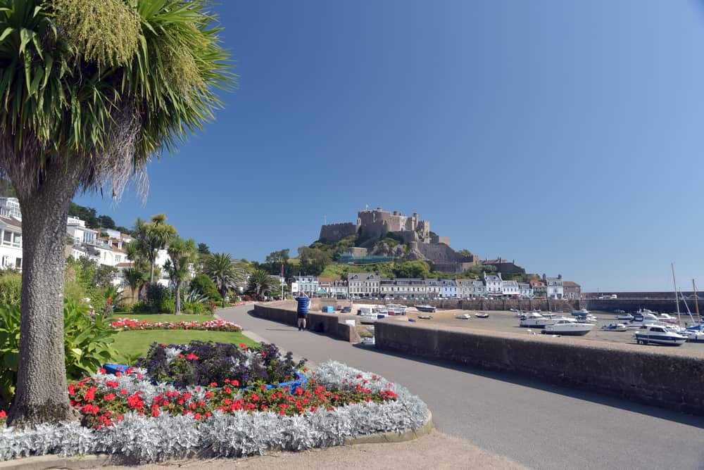 Moving to Jersey? 2025 Living Costs & Relocation Tips - MoverDB.com